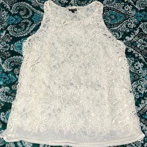 Gorgeous White Lace Express Sleeveless Top